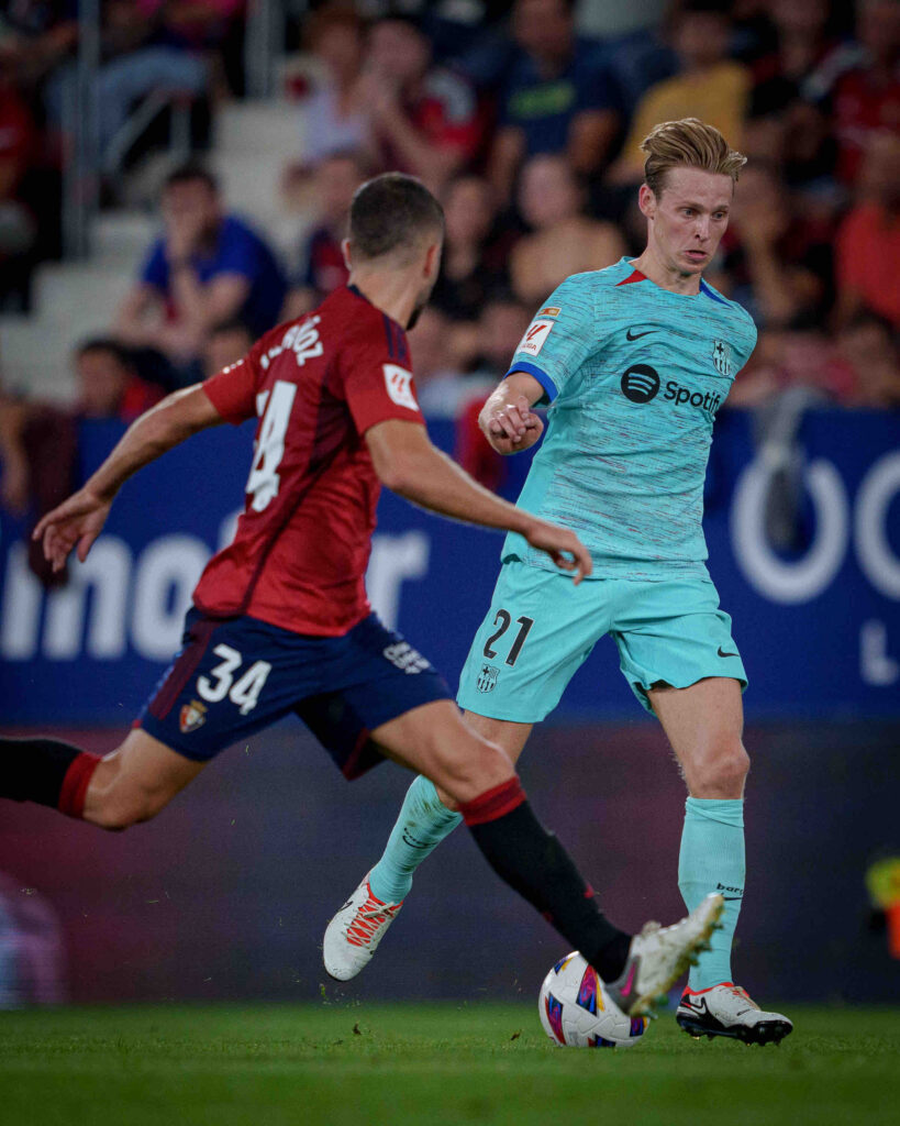 La liga Dramatic 2-1 Victory: Barcelona edge past Osasuna with late Lewandowski penalty