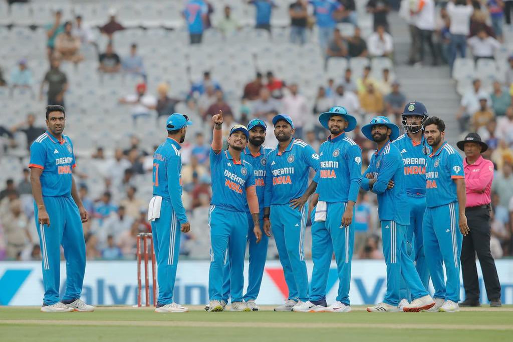Celebration after winning in 1st match of India vs Australia odi series 