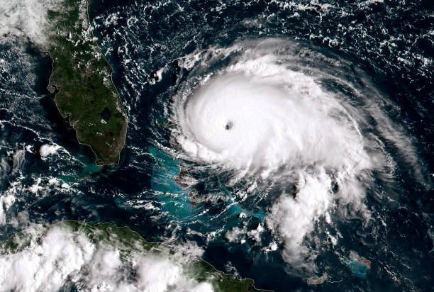 Hurricane Lee: From Tropical Storm to a Major Threat - 10 Life-Saving Tips and Resources