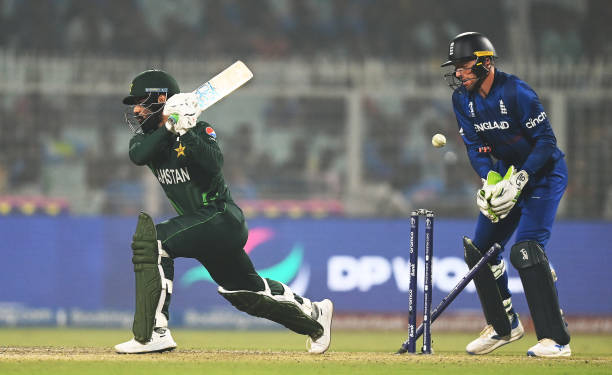 ENG vs PAK Clash - World Cup 2023 : Dominant England Secures Champions Trophy Spot with Convincing Victory over Pakistan