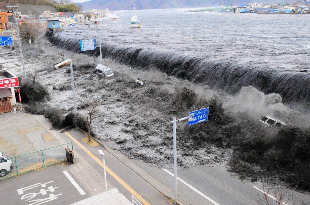 Unraveling the Unprecedented: Japan Tsunami Alert Shakes the Nation